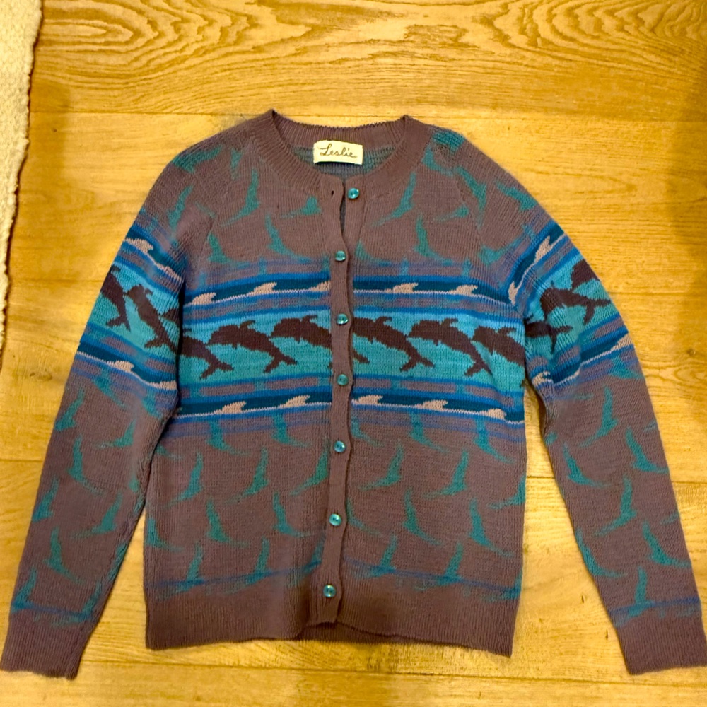 90's Vintage Cardigan Sweater with Dolphin Pattern